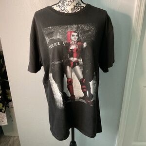 Black Harley Quinn shirt.